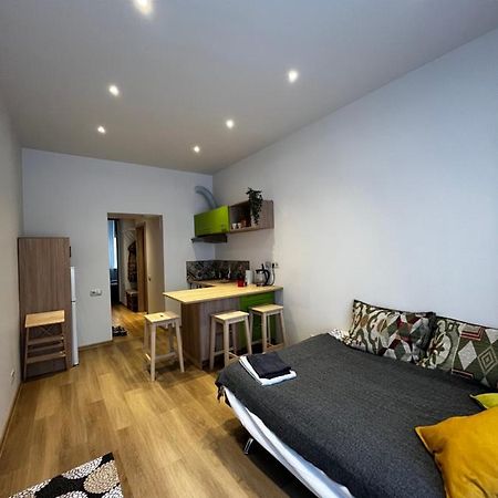 Cozy Flat Near Center Apartment Riga Exterior photo