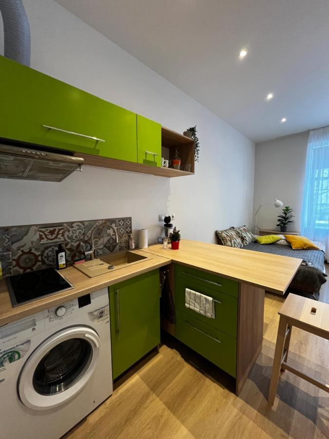 Cozy Flat Near Center Apartment Riga Exterior photo